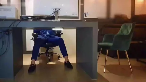 韓國反差婊ray 在辦公室裏被無套內射