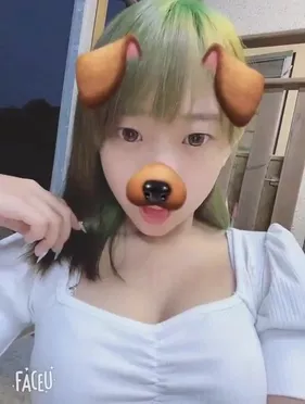 《台灣情侶泄密》非常可愛的雙眼皮美女和男友的私密視訊遭曝光 5