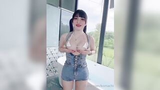 台灣Coser小丁Onlyfans福利komachi戶外露出2