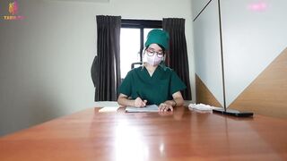 台灣清華大學外文系女神Ssrpeach 女醫生無私奉獻蜜穴采精 淫臀嫩穴猶如抽精泵 上頭榨射蜜道 2