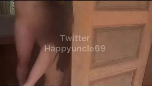 台灣約炮王happyuncle69 大尺度玩女-69