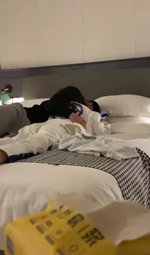 約炮達人泰迪taidi1750網約美女小姐姐 5