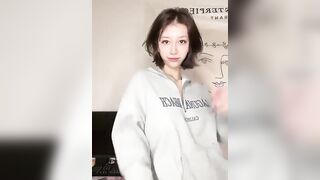 人瘦奶大極品身材美女【周周】私拍 各種淫態超級反差-05