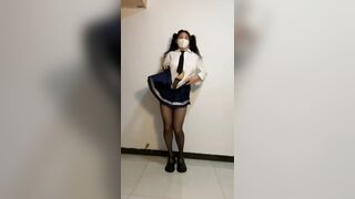 天然巨乳網紅小鋼炮【萬聽】變裝裸舞私拍-37