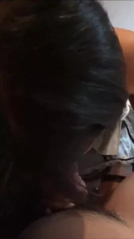 反差小嫩妹 各種角度拍攝 完美露臉 口交內射 大屌把女孩操哭了