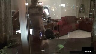 日本清純的美少婦 超級漂亮的逼都被猛男大叔操黑了