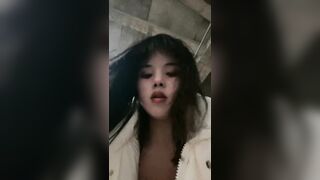 大奶美女戶外直播裸奔 掰穴特寫4