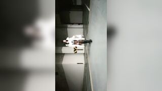 大奶美女戶外直播裸奔 掰穴特寫3