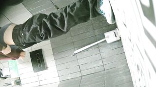 【廁拍】極品黑絲 白虎逼-08