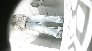 【廁拍】極品黑絲 白虎逼-12