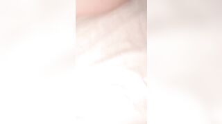 台灣D奶學妹和男友之間的私密視訊被曝光-2