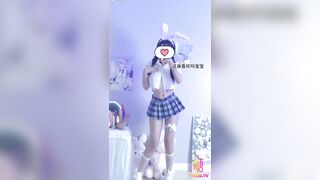 反差清純騷蘿莉 超誘人飽滿小穴 大屌火力抽射 盡情享用白嫩身體