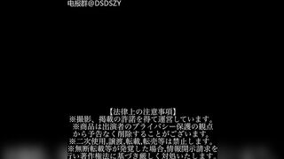 日本約炮大神「大学生の日常」居家性愛 多攝影機拍攝-11